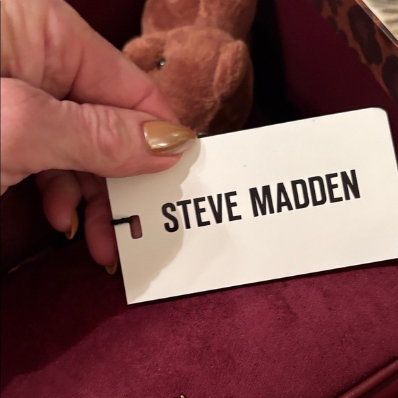 Steve Madden Brown Leopard Print Box - Picture 8 of 10